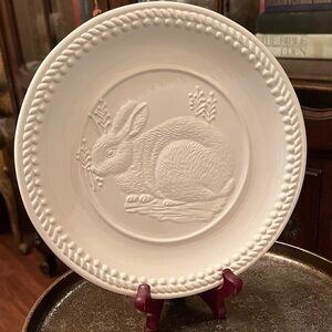 Charming Cream Rabbit Accent Plate